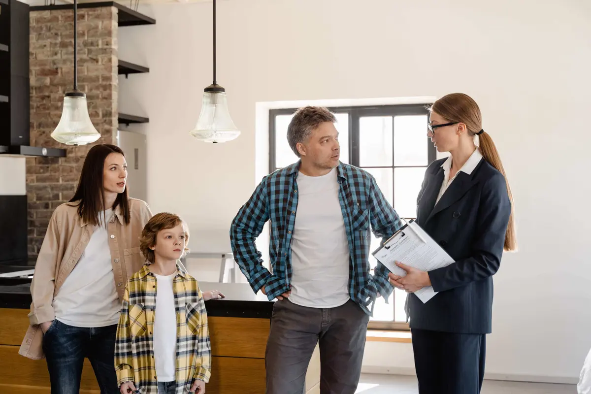 Qualified buyer connections